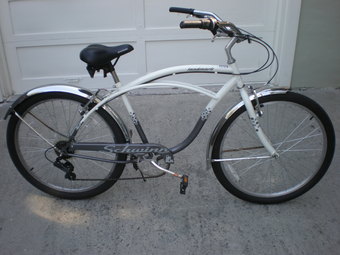 Schwinn landmark hot sale bike