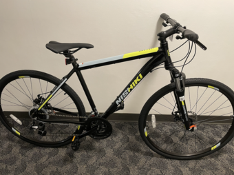 Nishiki men's deals anasazi hybrid bike