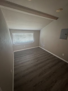 College Terrace Private Room w/ Bathroom (roommate wanted) 1