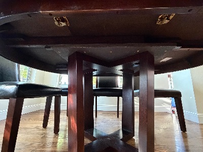 dining table + 4 chairs 2