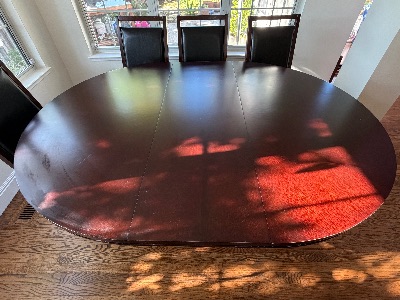 dining table + 4 chairs 3