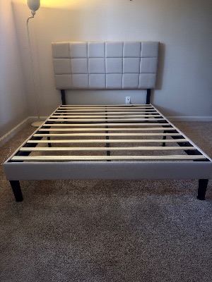 Bed Frame + Mattress (full size) 4
