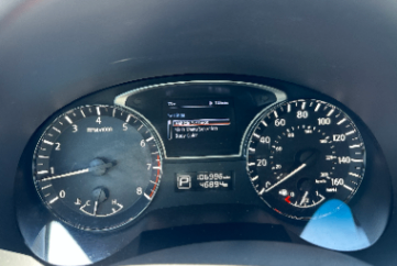 2015 NISSAN Altima 4