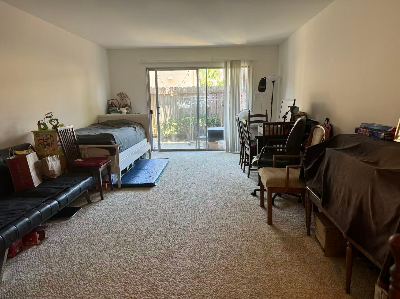 Full furnished one room with own bath and kitchen 1