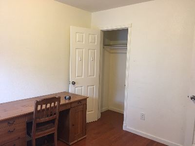 Furnished room available in Menlo Park next to Meta HQ campus 1