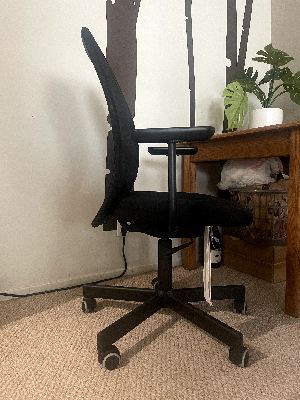IKEA FLINTAN Ergonomic Office Chair with Armrests – Excellent Condition 1