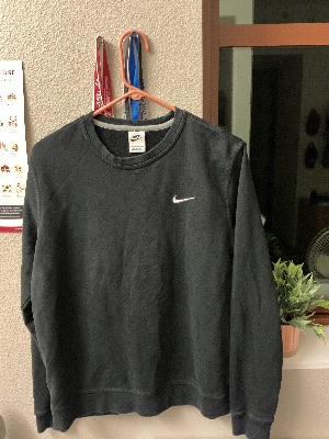 Nike sweat shirt 1