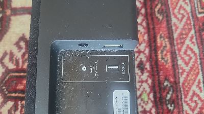 Vizio sound bar + remote 2